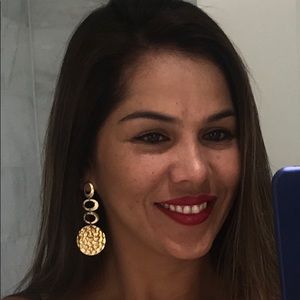 Meet your Posher, Vero